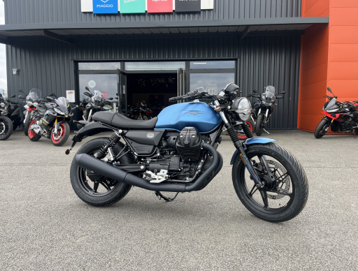 MOTO GUZZI V7 STONE