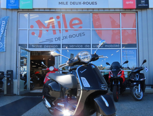 VESPA GTS 310 - Garantie 11/2026
