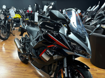 KAWASAKI NINJA 1000 SX