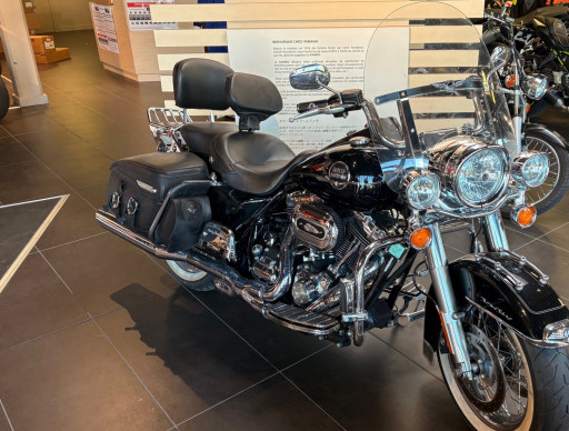 HARLEY-DAVIDSON ROAD KING TOURING CLASSIC 1584 FLHRCI