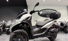 PIAGGIO MP3 300 HPE ABS ASR / Garantie 