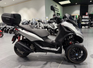 PIAGGIO MP3 300 HPE ABS ASR / Garantie 