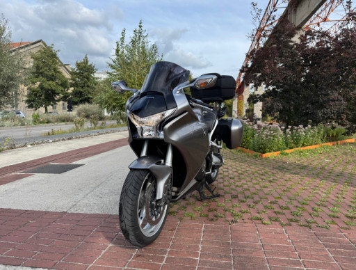 VFR 1200