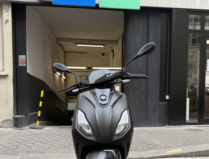 PIAGGIO 1 +