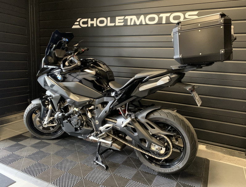 BMW S 1000 XR Triple Black