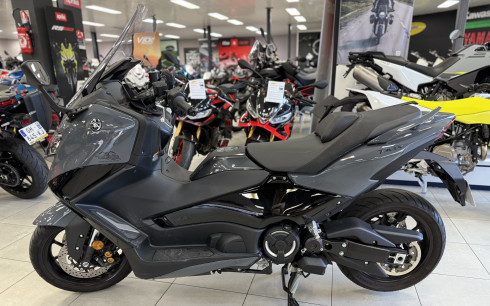 YAMAHA XP T-MAX 560 TECH MAX