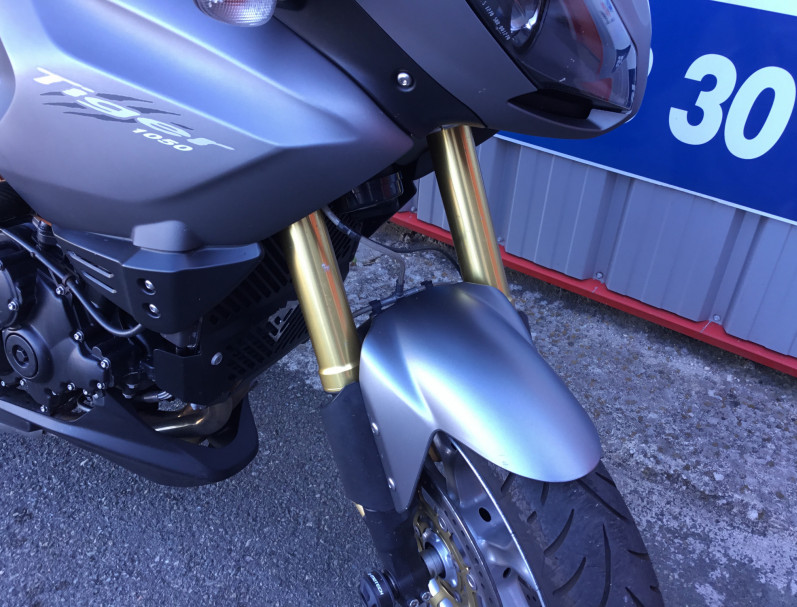 TRIUMPH TIGER 1050 ABS