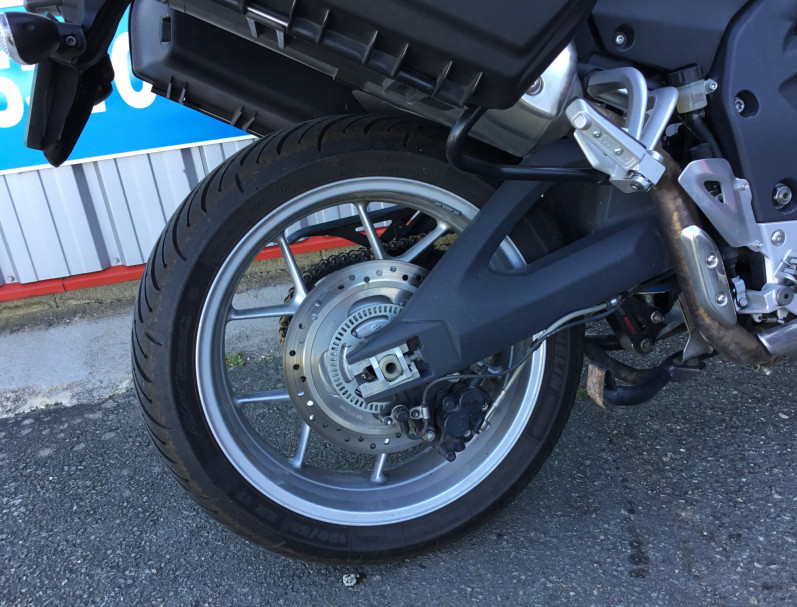 TRIUMPH TIGER 1050 ABS