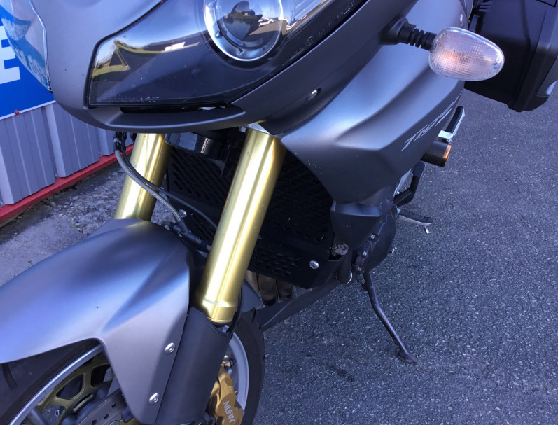 TRIUMPH TIGER 1050 ABS