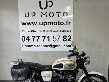 TRIUMPH Bonneville T100 