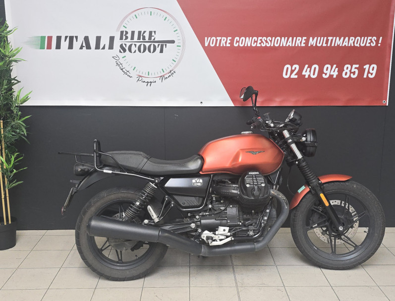 MOTO GUZZI V7 STONE