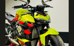 DUCATI STREETFIGHTER V4 LAMBORGHINI N° 379/630