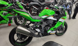 KAWASAKI ZXR-4