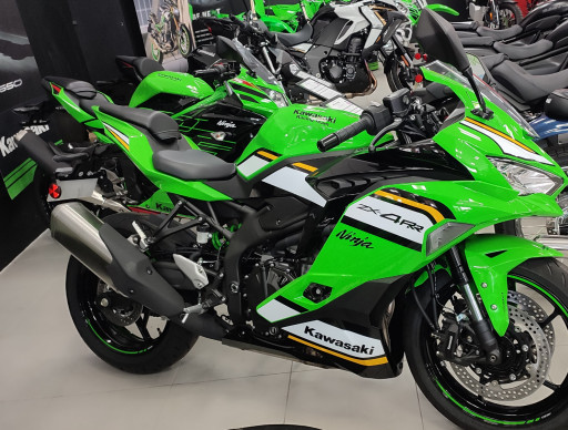 KAWASAKI ZXR-4