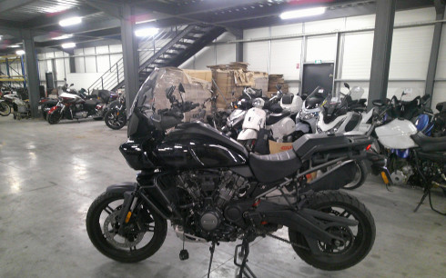 HARLEY-DAVIDSON PAN AMERICA 1250 PETIT CHOC CARTE GRISE/RIV N°21706