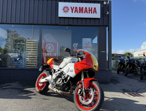 YAMAHA XSR 900 GP
