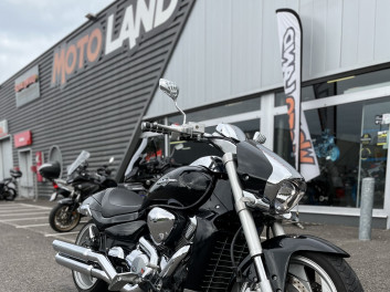 SUZUKI INTRUDER 1800