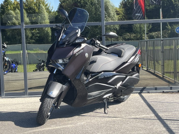 YAMAHA XMAX 300 Tech Max