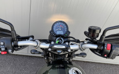 TRIUMPH SCRAMBLER 900 - Chrome Edition