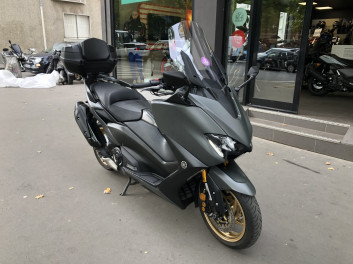 YAMAHA XP T-MAX 560 TECH MAX