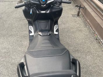 YAMAHA XP T-MAX 560 TECH MAX KAMO