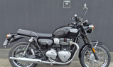 TRIUMPH BONNEVILLE T100 900