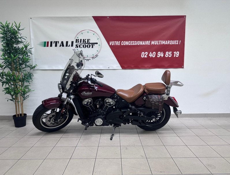 INDIAN SCOUT ROGUE 1200