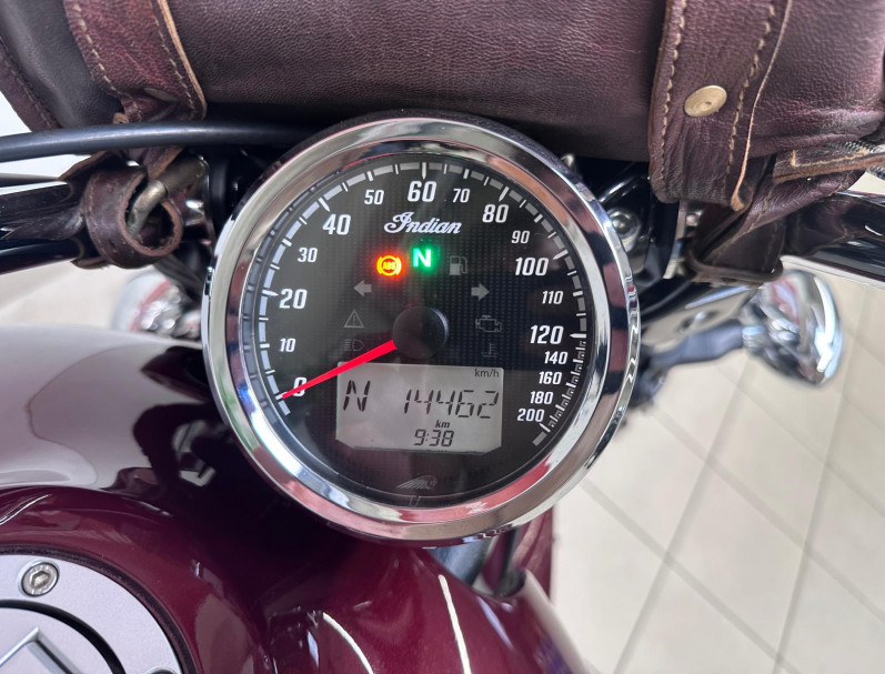 INDIAN SCOUT ROGUE 1200