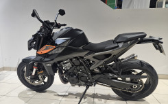 KTM 990 DUKE