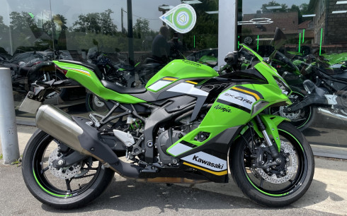 KAWASAKI ZX-4RR