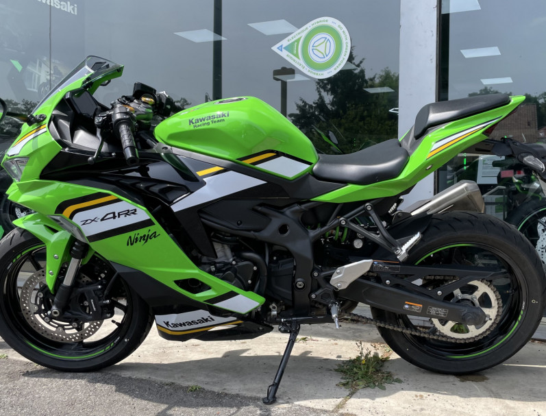 KAWASAKI ZX-4RR