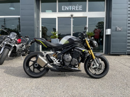 TRIUMPH SPEED TRIPLE 1200 RS