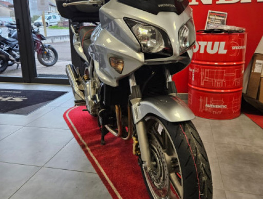Honda cbf 1000