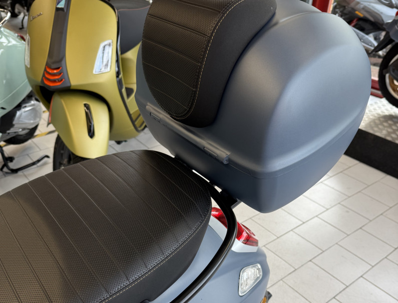 VESPA PRIMAVERA 125 officina 8