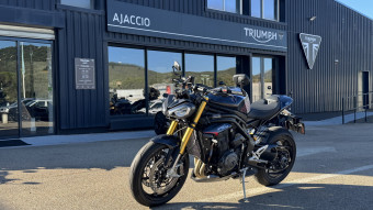 TRIUMPH SPEED TRIPLE 1200 RS 2025