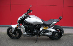 DUCATI X-DIAVEL S