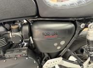 TRIUMPH THRUXTON 1200 R