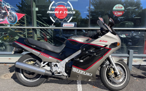 SUZUKI GSX 1100 F