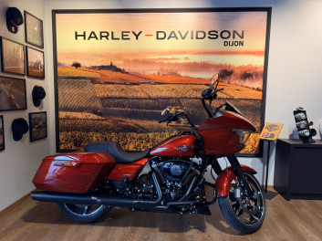 HARLEY-DAVIDSON TOURING ROAD GLIDE 1923