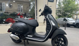 VESPA GTS 125 SUPERTECH NOIR MAT - 1ER MAIN