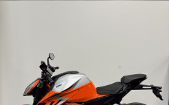 KTM 1290 SUPER DUKE R EVO