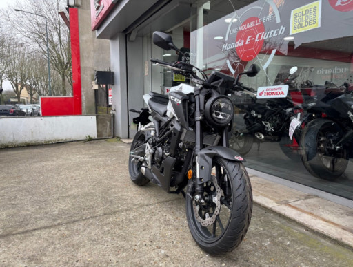 Honda CB 125 R