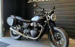 TRIUMPH STREET TWIN 900 A2