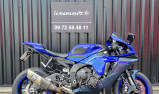 YAMAHA YZF 1000 R1