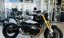 BMW R NineT