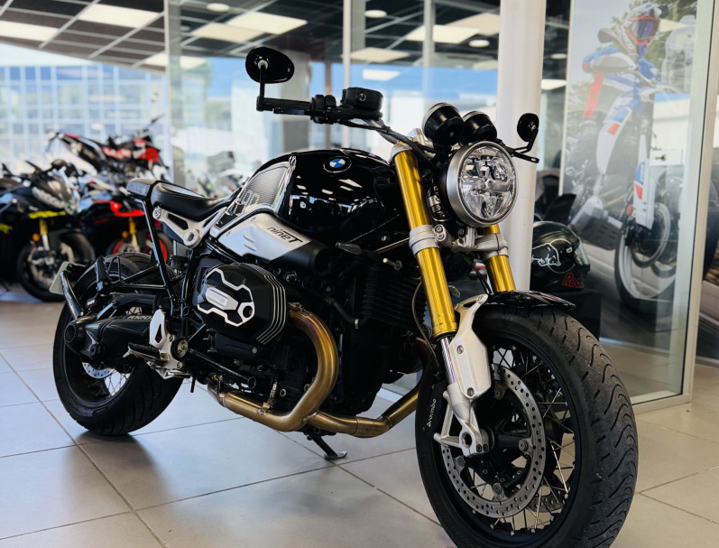 BMW R NineT
