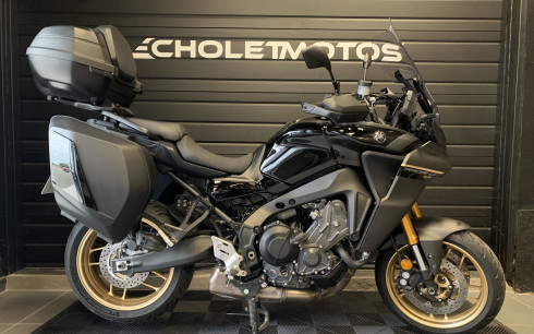 YAMAHA TRACER 900