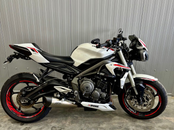 TRIUMPH STREET TRIPLE 660 S A2
