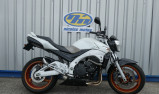 SUZUKI GSR 600