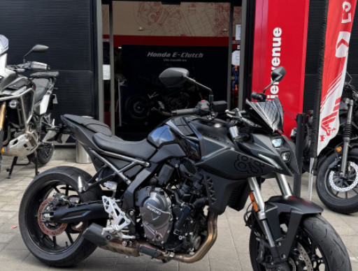 SUZUKI GSX-8S Noir Full Bridable A2